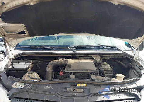 2014 Mercedes-Benz Sprinter 2500 High Roof из США, поврежденный, VIN WD3PE8DE6E5896247